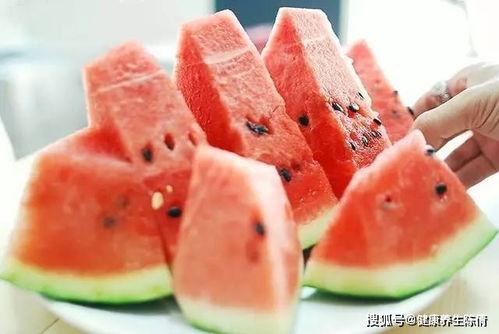 夏吃瓜冬吃,夏享清凉瓜果，冬品滋补佳肴