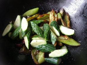 辣椒瓜煮了吃,辣椒瓜煮食新体验